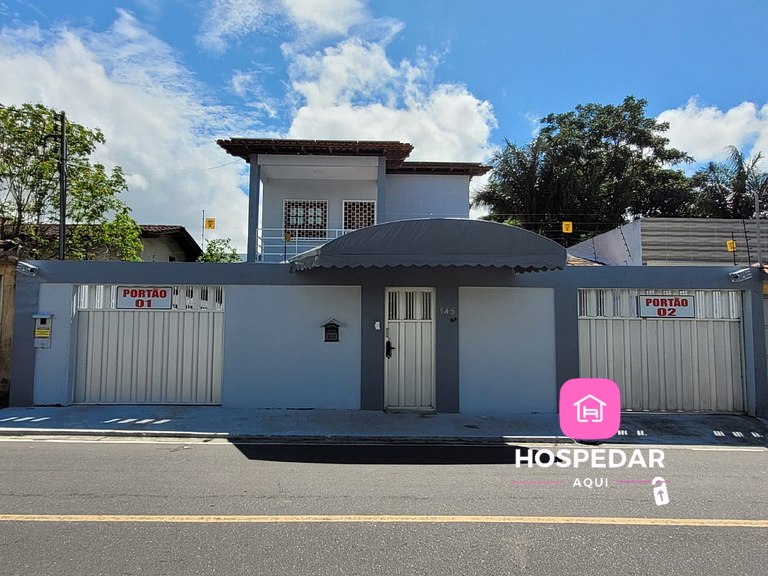 Hotel Flores - Quarto 1 com banheiro compartilhado