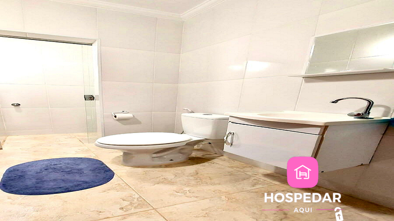 Hotel Flores - Quarto 1 com banheiro compartilhado