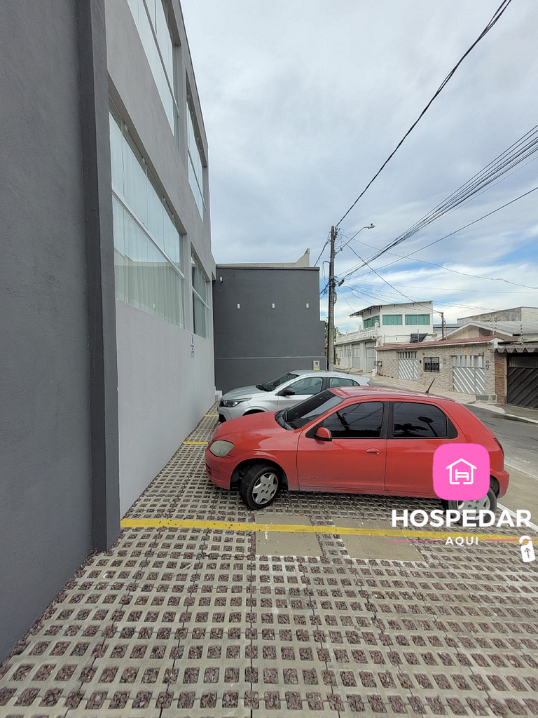 Hotel Dom Pedro -Quarto 10- Banheiro Compartilhado