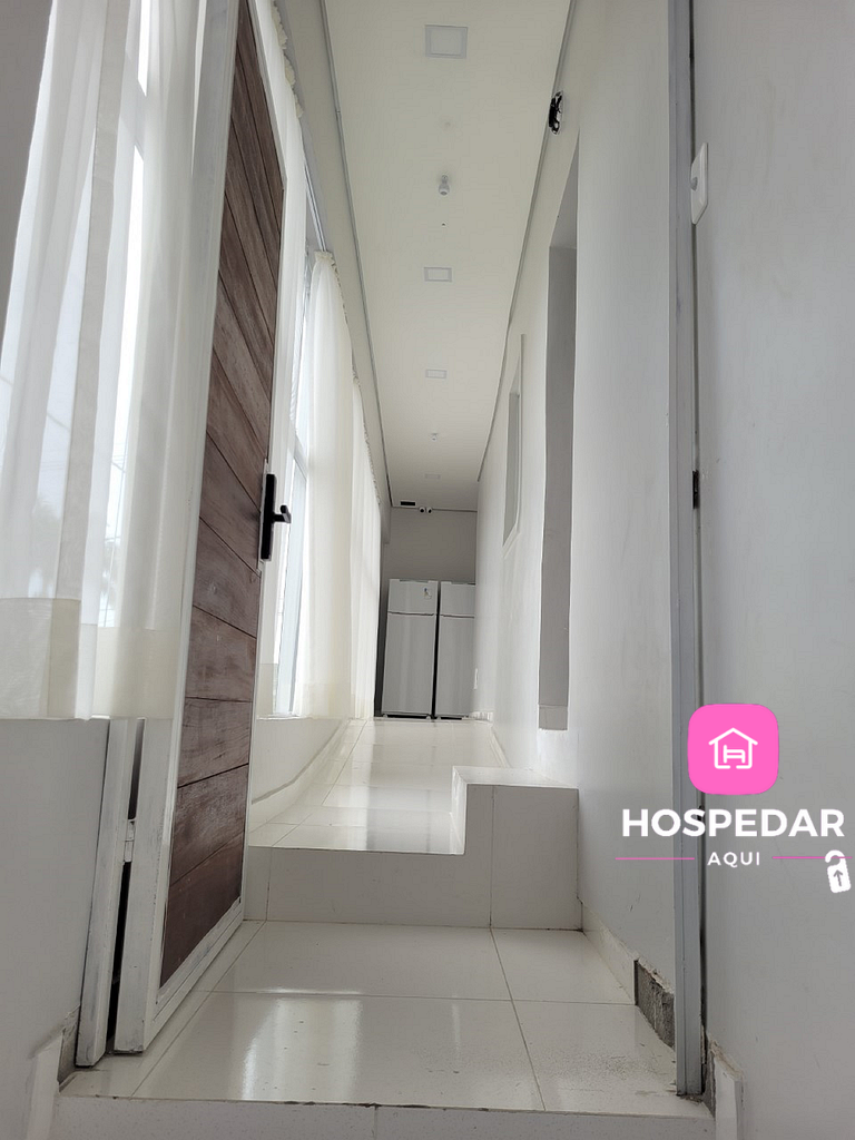 Hotel Dom Pedro -Quarto 10- Banheiro Compartilhado