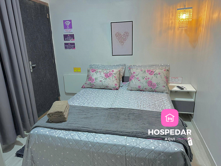 Hotel Dom Pedro -Quarto 6 - Banheiro Compartilhado