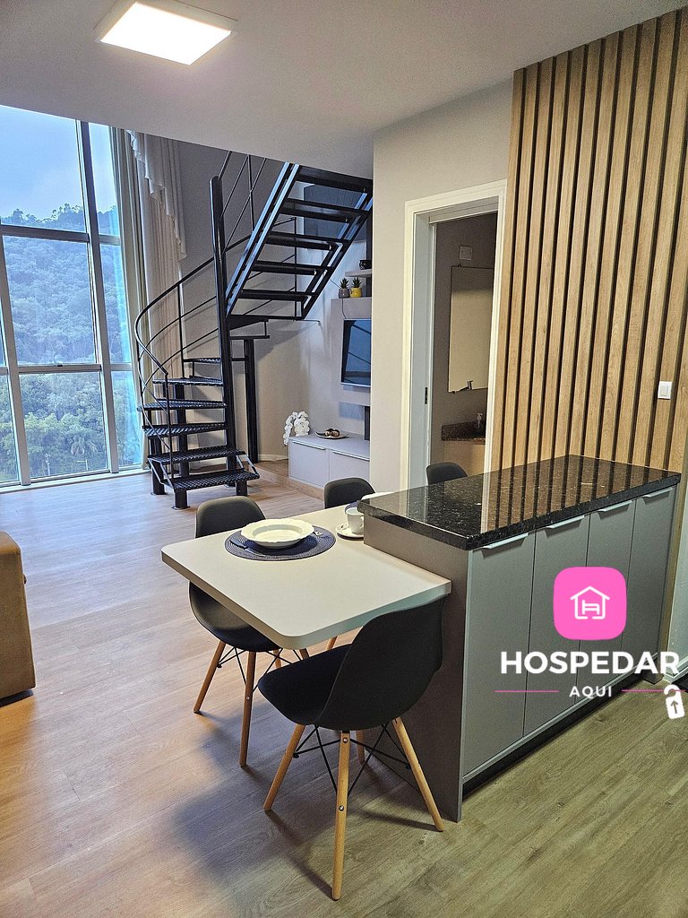 Saint Sebastian Flat 716 - Com Hidro! até 3 pessoas, Duplex,