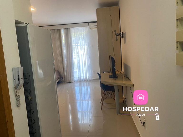 101 - Saint Sebastian Flat