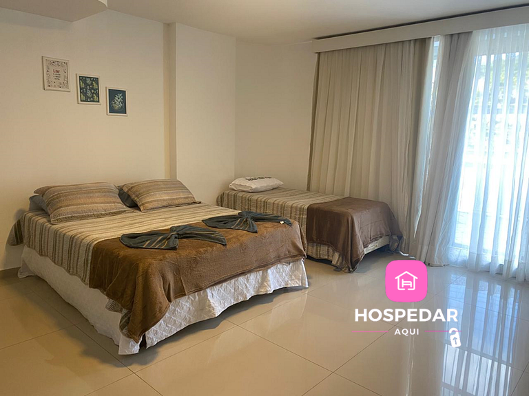 101 - Saint Sebastian Flat