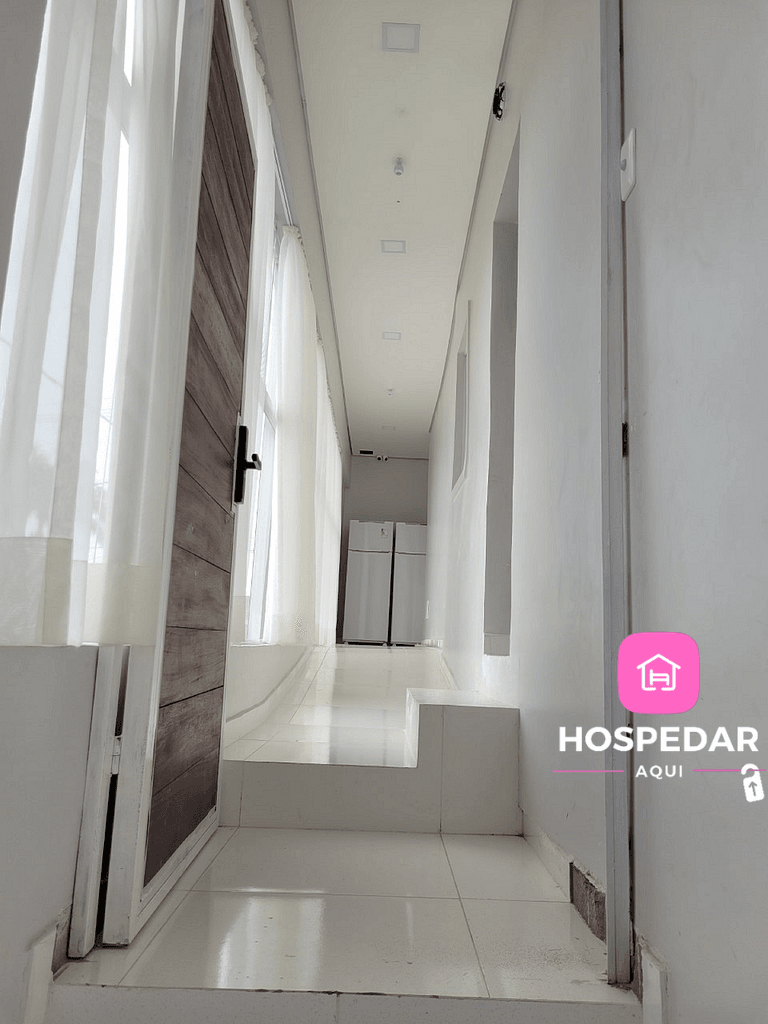 Hotel Dom Pedro -Quarto 1 - Banheiro Compartilhado