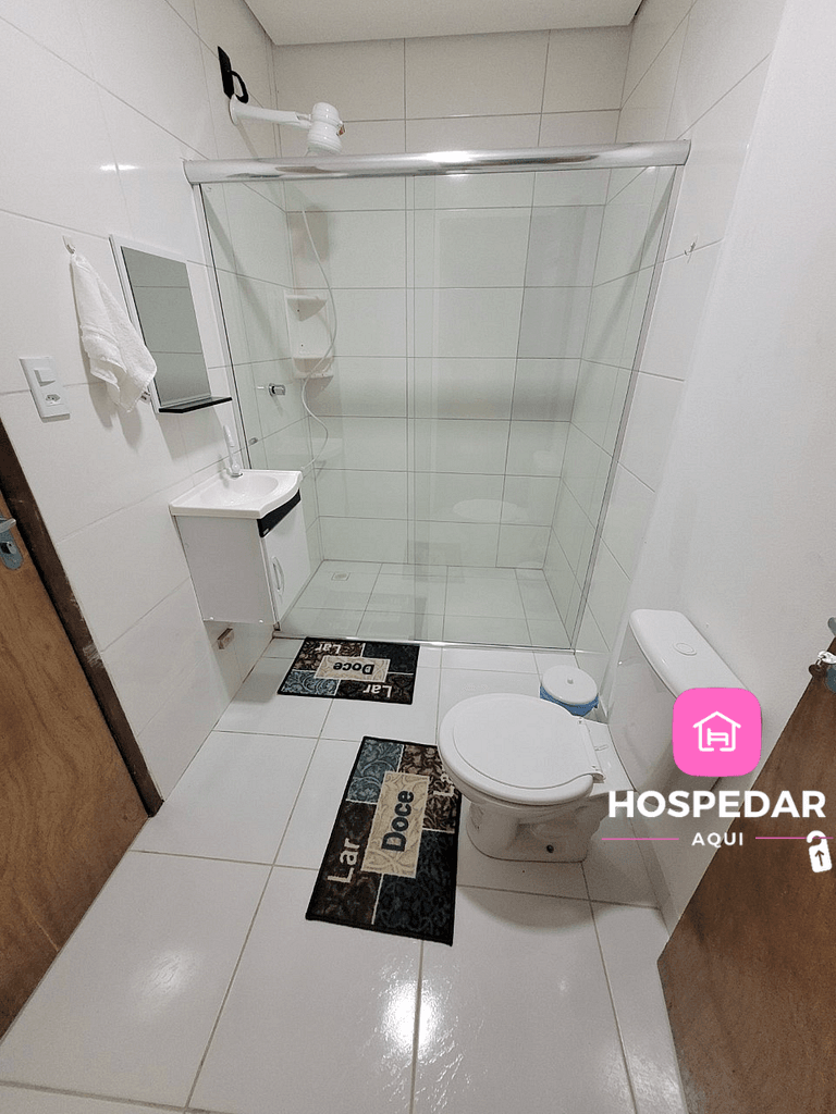 Hotel Dom Pedro -Quarto 10- Banheiro Compartilhado