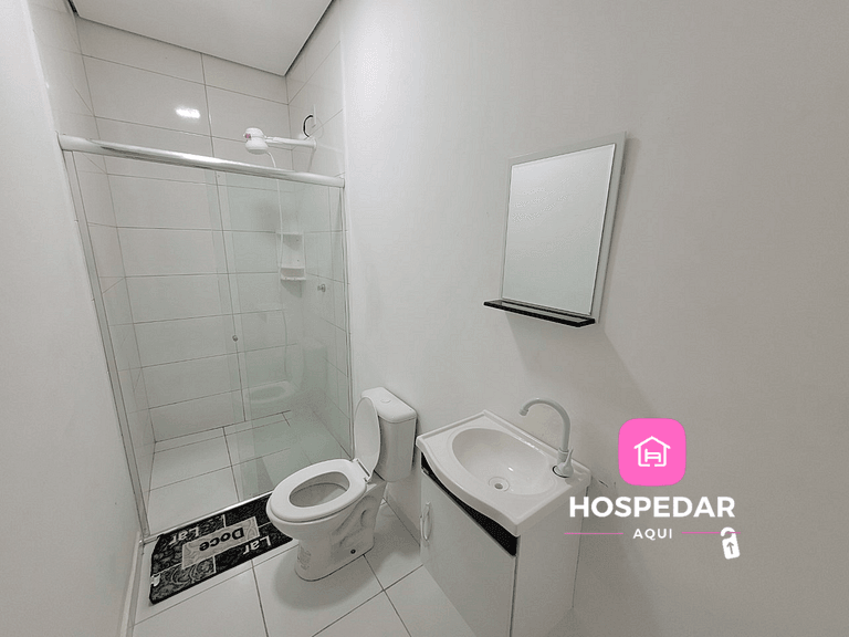 Hotel Dom Pedro -Quarto 4 - Banheiro Compartilhado